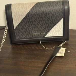 Michael Kors Black and Cream Shoulder Bag